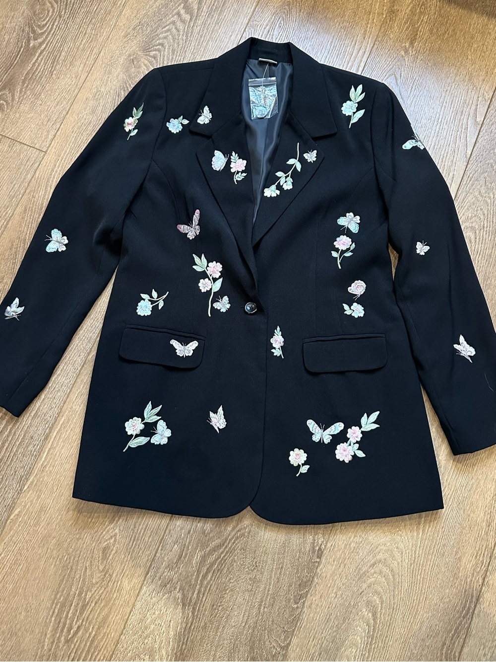 together black butterfly embroidered blazer no size tag see listing